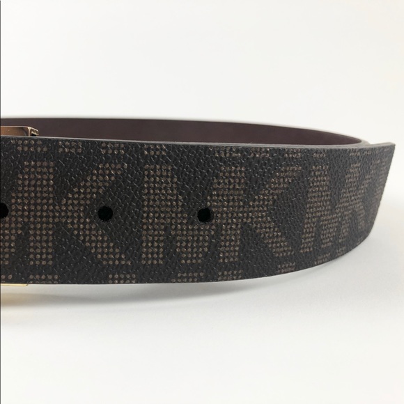 Michael Kors Reversible MK Logo Belt - Picture 4 of 8